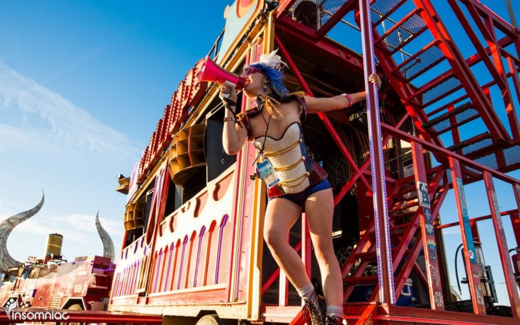 EDC Las Vegas 2014 | Girl with megaphone