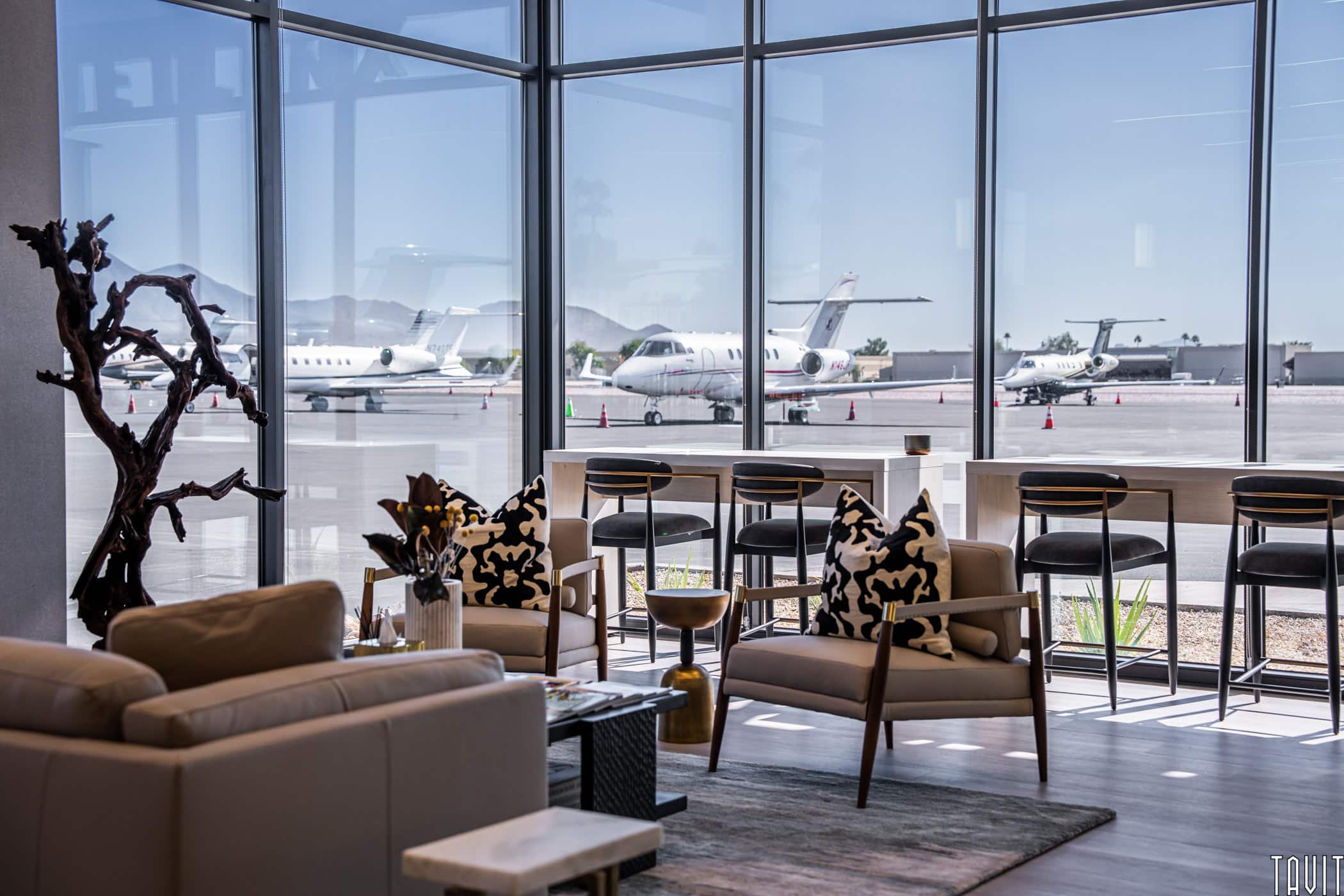 Jetlinx lobby view of airplanes